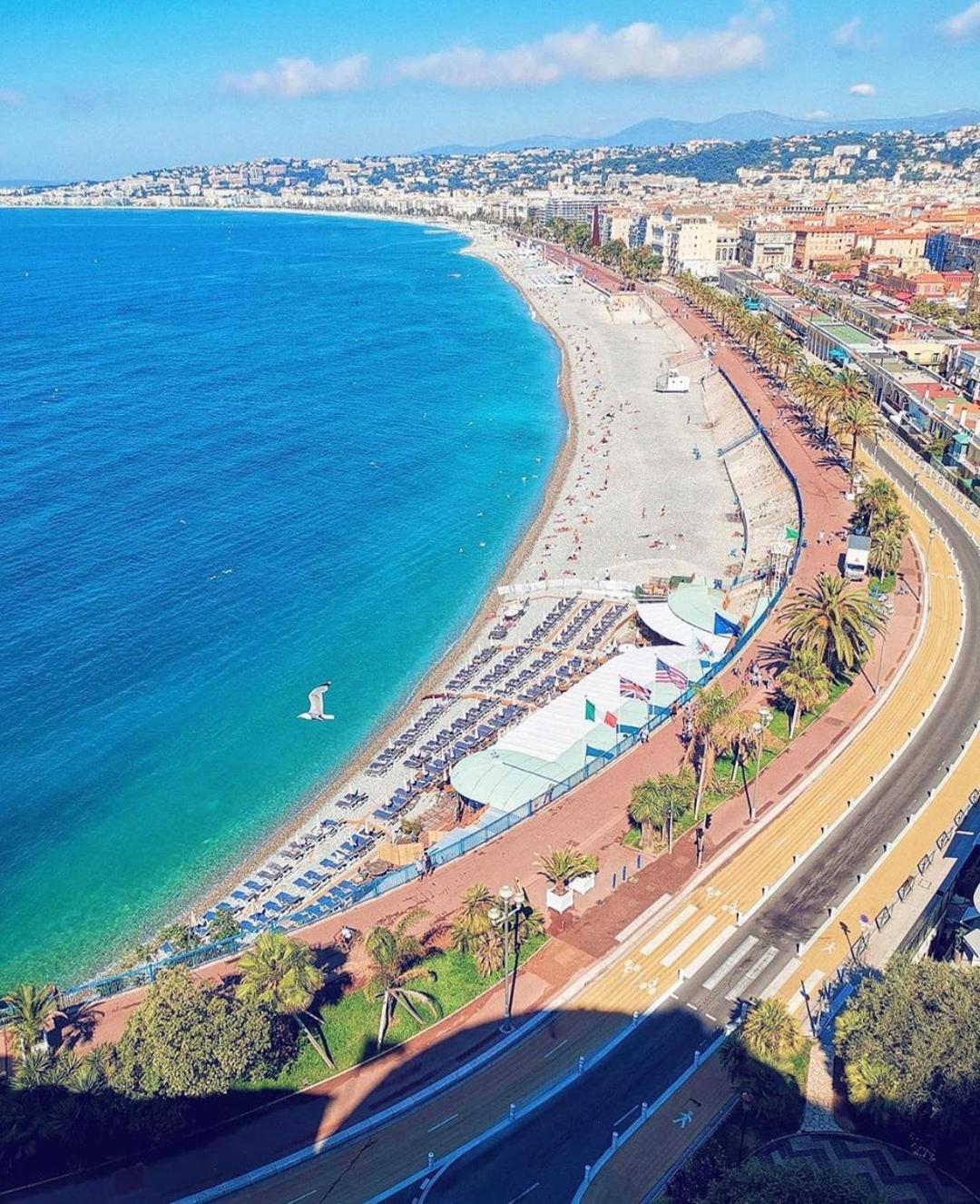 Logement Proche De La Plage Nice Luaran gambar