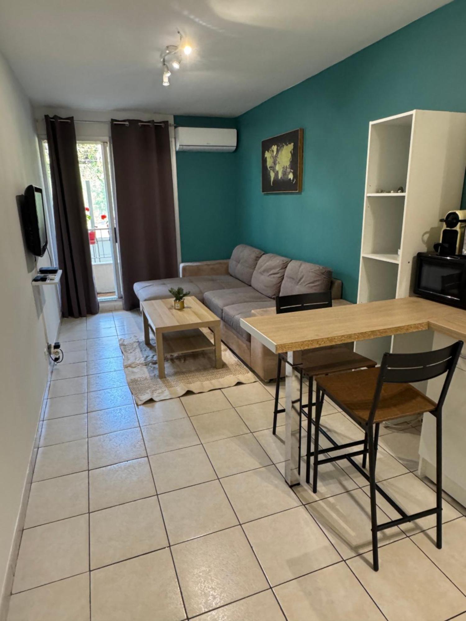 Logement Proche De La Plage Nice Luaran gambar